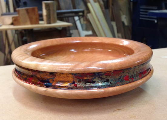 BOWL EMBELLISHED WITH GILDING AND CHEM PATINATION